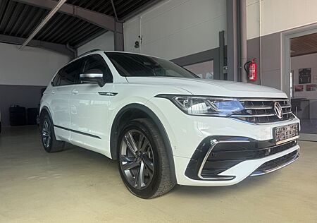 VW Tiguan Allspace Volkswagen R-Line 4Motion +7-Sitzer+ACC+LED