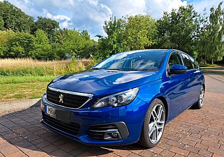 Peugeot 308 PureTech 130 SW Allure AHK Zahnriemen NEU