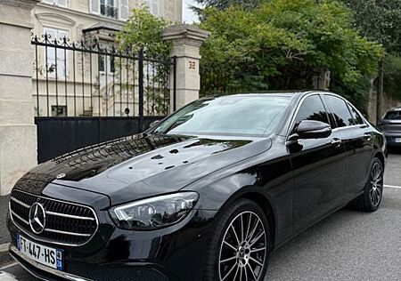 Mercedes-Benz E 220 d Autom. -