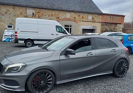 Mercedes-Benz A 250 Sport DCT Sport