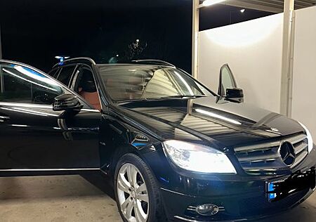 Mercedes-Benz C 220 CDI T BlueEFFICIENCY -