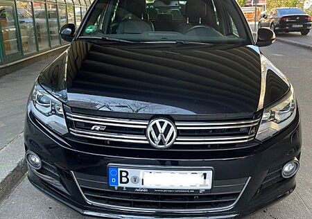 VW Tiguan Volkswagen 2.0 TSI 155kW DSG 4MOTION R-Line