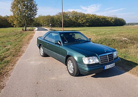 Mercedes-Benz CE 200
