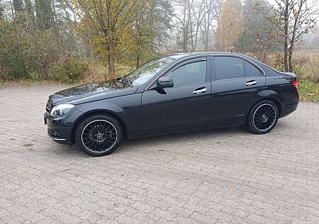 Mercedes-Benz C 180 Kompressor Black Design