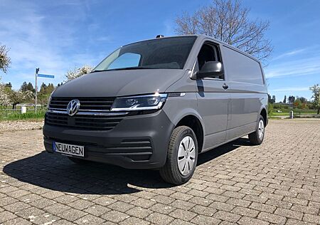 VW T6 Transporter Volkswagen - Kasten LR - 4-Motion + LED