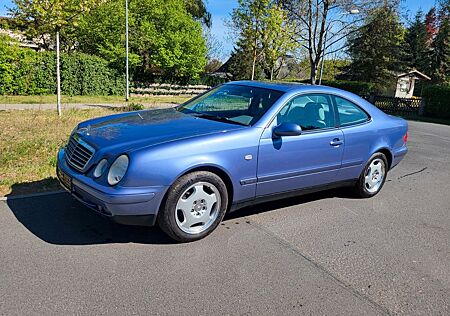 Mercedes-Benz CLK 200 Elegance