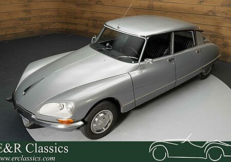 Citroën DS Sedan