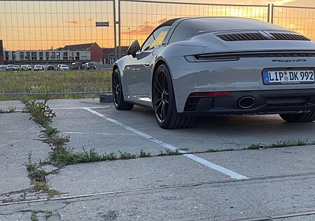 Porsche 992 Targa 4 GTS Targa GTS Approved 1. Hd.