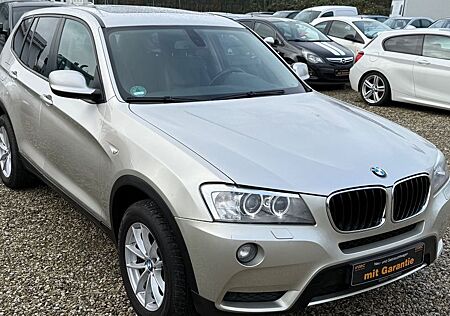 BMW X3 xDrive 20 d-2.Hand-Leder-Panorama.-Navi-AHK