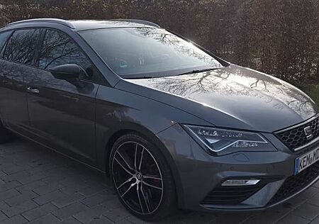 Seat Leon 2.0 TSI Start&Stop ST CUPRA 300 DSG CUP...