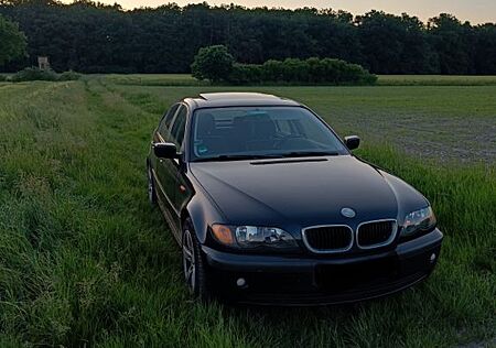 BMW 318i - E46