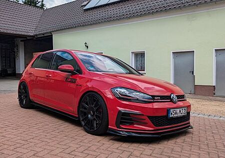 VW Golf Volkswagen 7 GTI, KW V3, Rotiform, ohne Opf