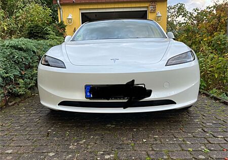 Tesla Model 3 gebraucht kaufen Tesla Model 3 Hinterradantrieb RWD RWD Highland