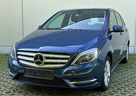 Mercedes-Benz B 180 | Xen | Navi | PDC |