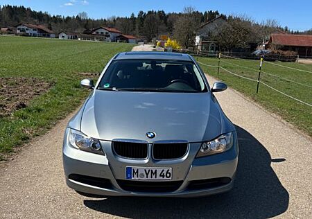 BMW 320i - e90 TÜV 2.Hand