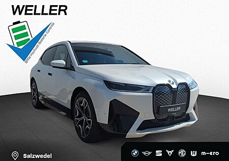 BMW iX xDrive40 Sportpaket AHK ACC Laser H