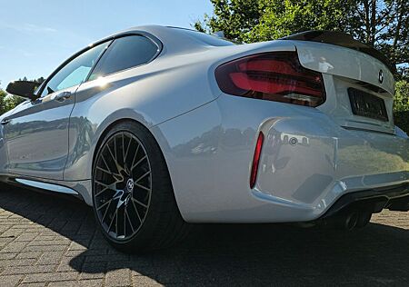 BMW M2 Competition Lightweight