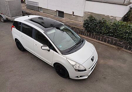 Peugeot 5008 2.0 Allure HDi FAP 150 Allure