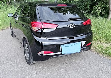 Hyundai i20 1.0 T-GDI 74kW Select Select