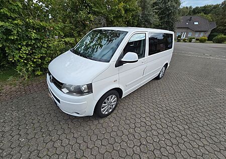VW T5 Multivan Volkswagen / TV/Standheizung/Austauschmotor