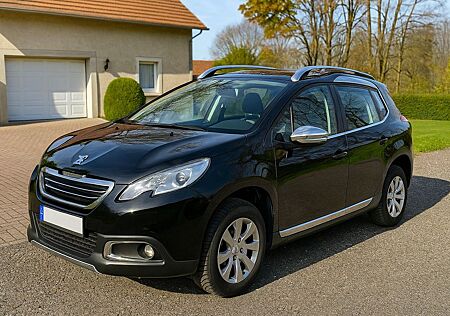 Peugeot 2008 Allure PureTech 1.2, 2.Hd. EZ10.2015, Top!