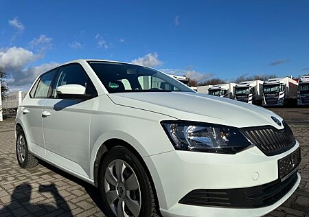 Skoda Fabia Active 1 Hand / Scheckheft