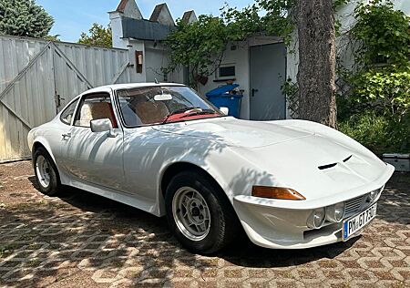 Opel GT 1900 A-L