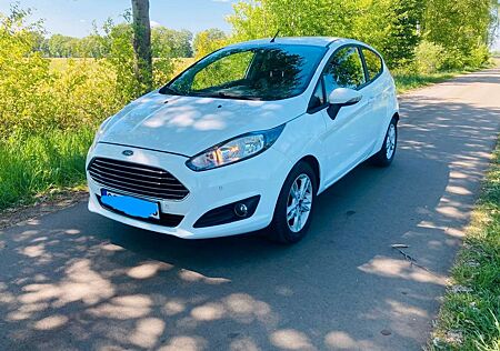 Ford Fiesta 1,0 EcoBoost 74kW S/S SYNC Edition SY...