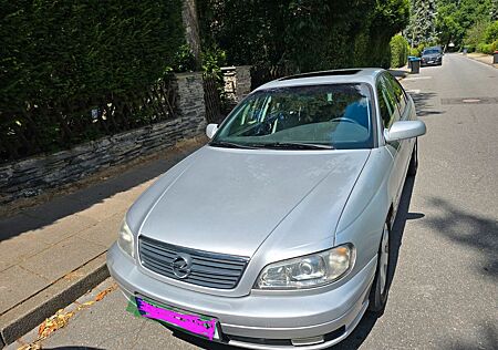 Opel Omega B 2,2