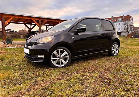 Skoda Citigo Black-White Edition SHZ Klima NSW DAB