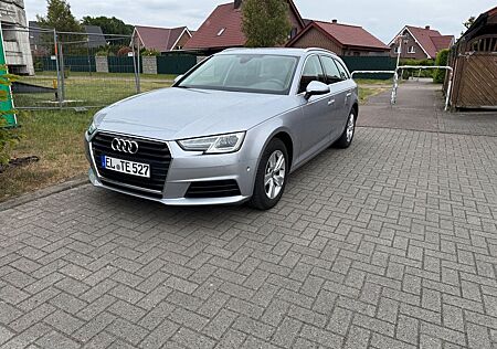 Audi A4 2.0 TDI Avant -