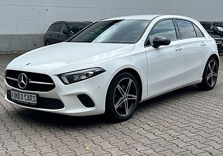 Mercedes-Benz A 200 NIGHT PAKET /KAMERA/SPUR/LED/SHZ/MFL/2HAND