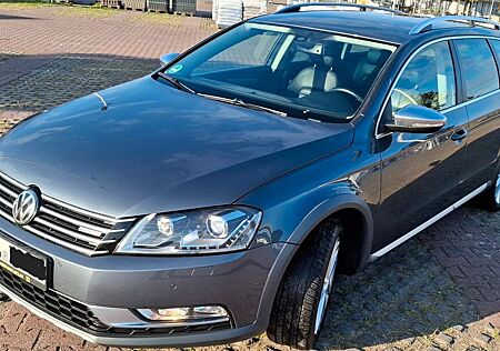 VW Passat Alltrack Volkswagen 2.0 TDI DSG 4MOT 130kW Alltr...