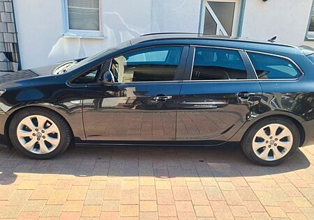 Opel Astra Sports T. 1.6 CDTI 136PS