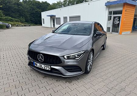 Mercedes-Benz CLA 250 Shooting Brake CLA 250 SB|AMG LINE|GARANTIE 02/28|AHK|SCHECKH.