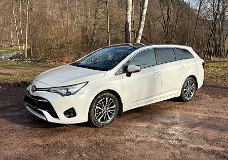 Toyota Avensis 1,8-l-V. Multidr. S Busin. Ed. T. Sp...