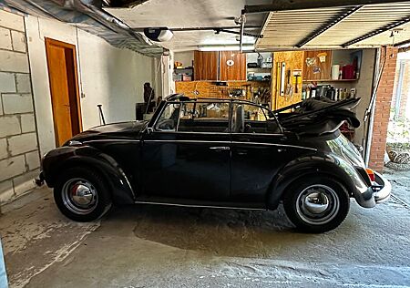 VW Käfer Volkswagen 1302 Cabrio