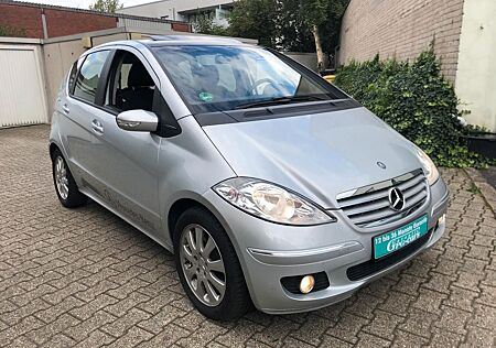 Mercedes-Benz B 200 -