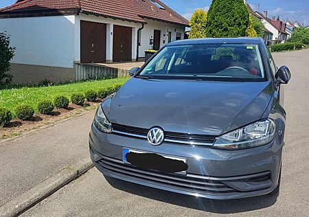 VW Golf Volkswagen 1.0 TSI OPF 63kW Trendline
