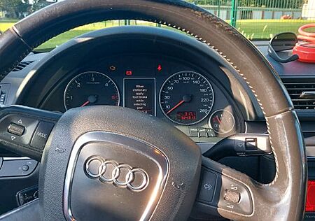 Audi A4 2.0 TDI (DPF) multitronic Avant -