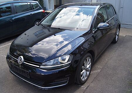 VW Golf Volkswagen VII Limousine Highline BMT