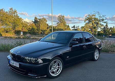 BMW 530i -