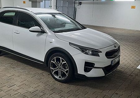 Kia XCeed 1.4 T-GDI JBL Sound Edition JBL Sound ...
