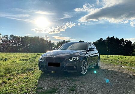 BMW 320d xDrive Touring M Sport Shadow Auto. M S...