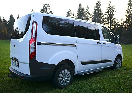 Ford Tourneo Custom