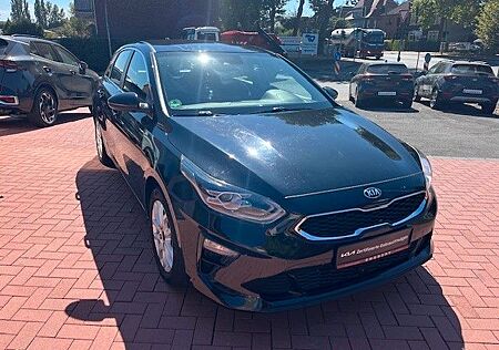 Kia Cee'd Ceed 1.6D Spirit Navi Tech*Sitzhzg*WKR*
