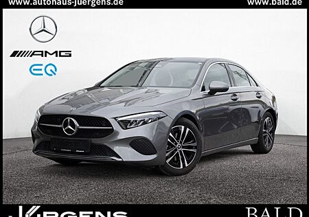 Mercedes-Benz A 180 Limo Progressive/LED/Cam/Pano/AHK/Winter