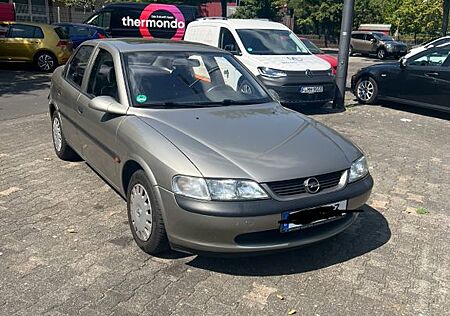 Opel Vectra 1.6 16V Schiebedach Plus Schiebedach