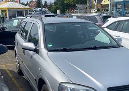 Opel Astra 1.6 -