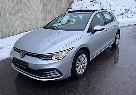 VW Golf Volkswagen VIII Lim. 2.0 TDI LED Cam ACC Pano SHZ DAB+